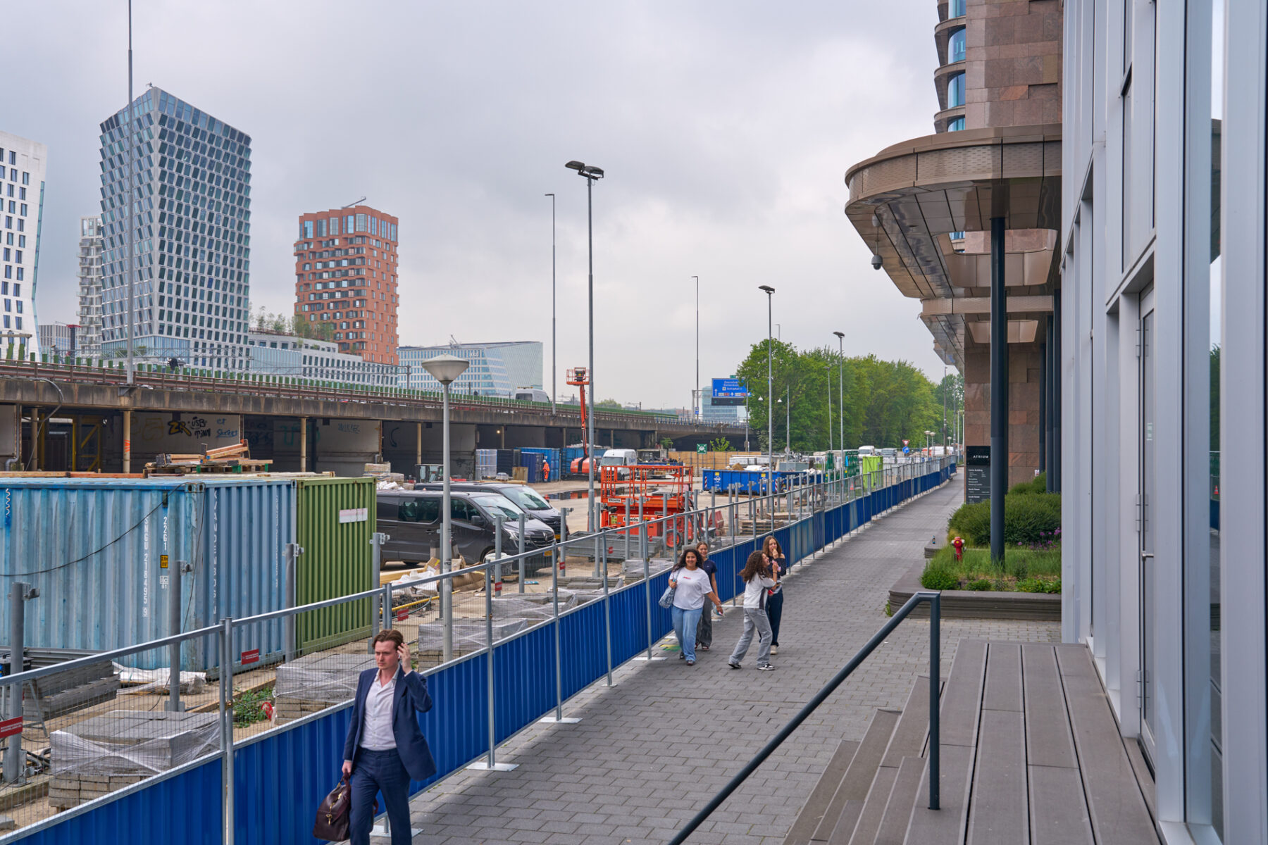 20260504 station Amsterdam Zuid - openbare ruimte (2)